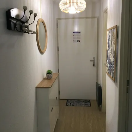 Apartment Bord D'ocean Dans 3*** Avec Piscine Et Parking Prive